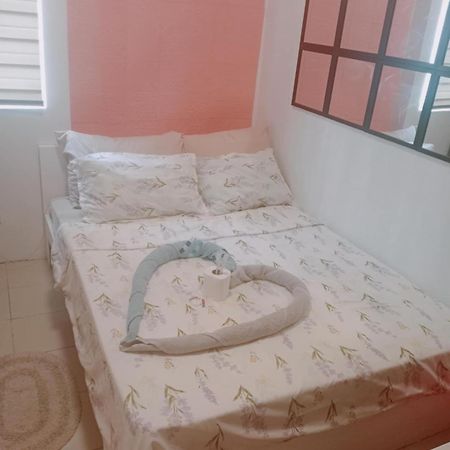 Urban Deca Staycation Mandaluyong ภายนอก รูปภาพ