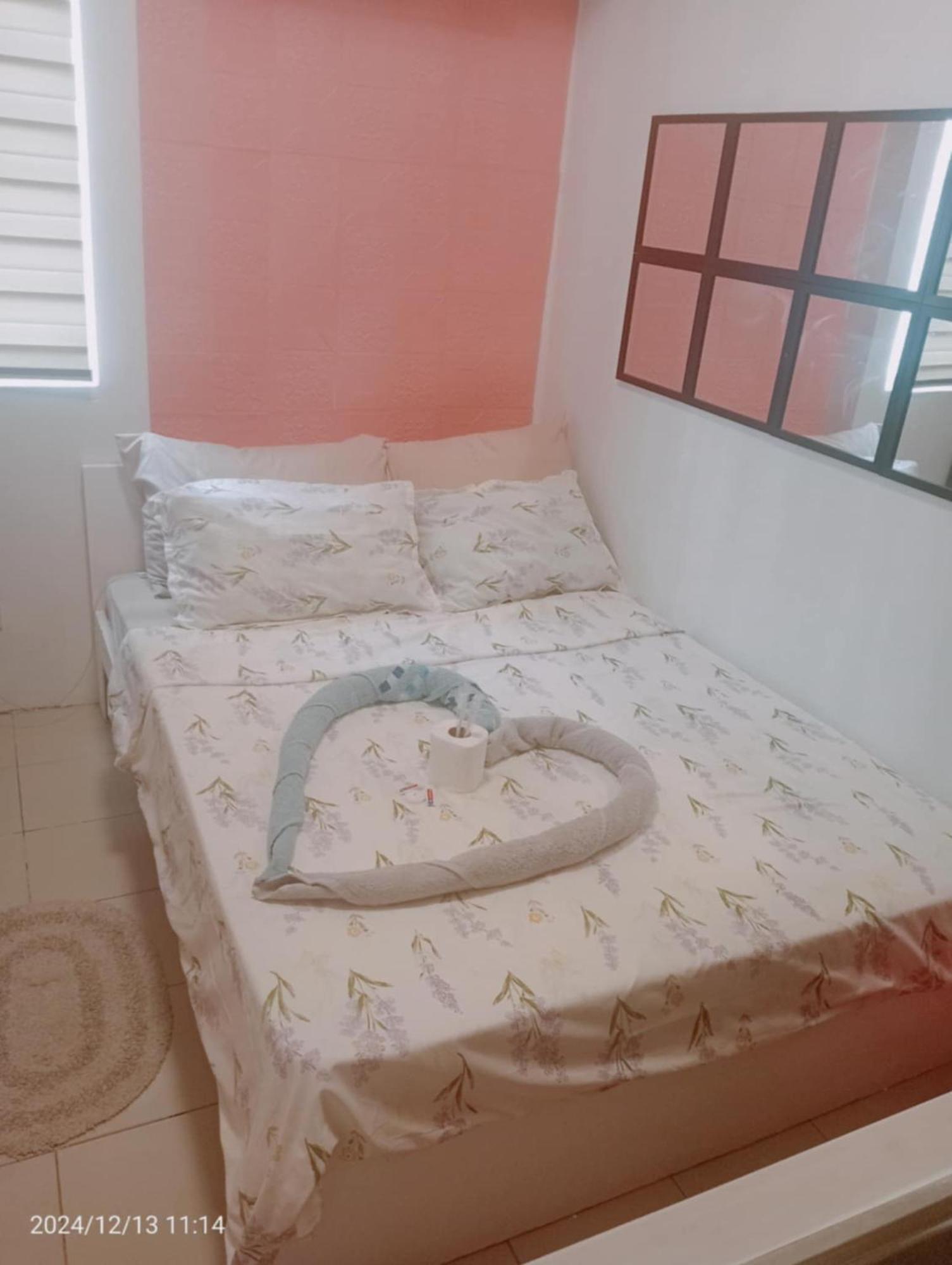 Urban Deca Staycation Mandaluyong ภายนอก รูปภาพ